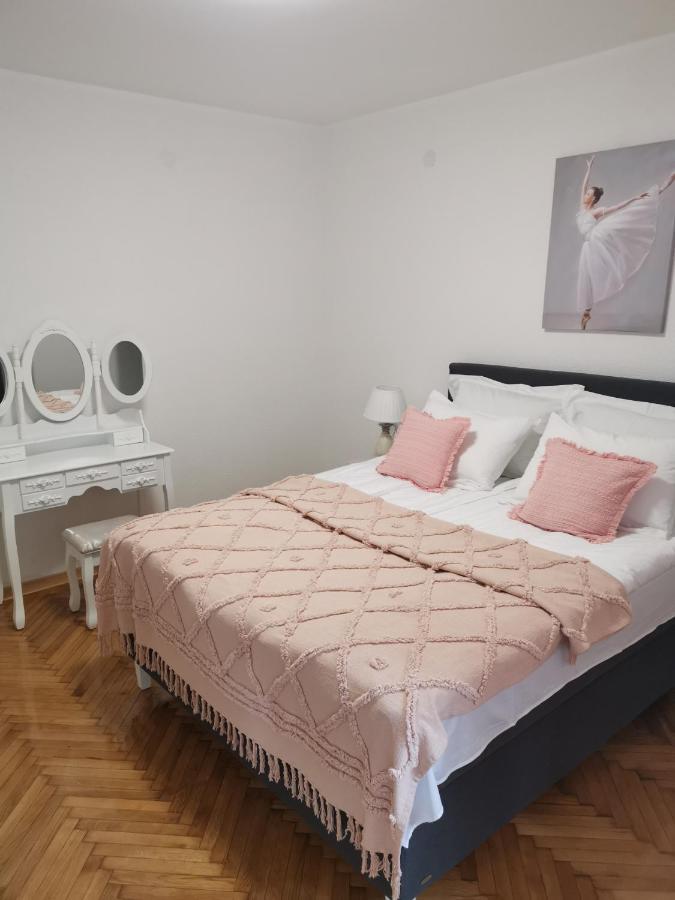 Kuca Jeka Hotell Vrnjačka Banja Exteriör bild