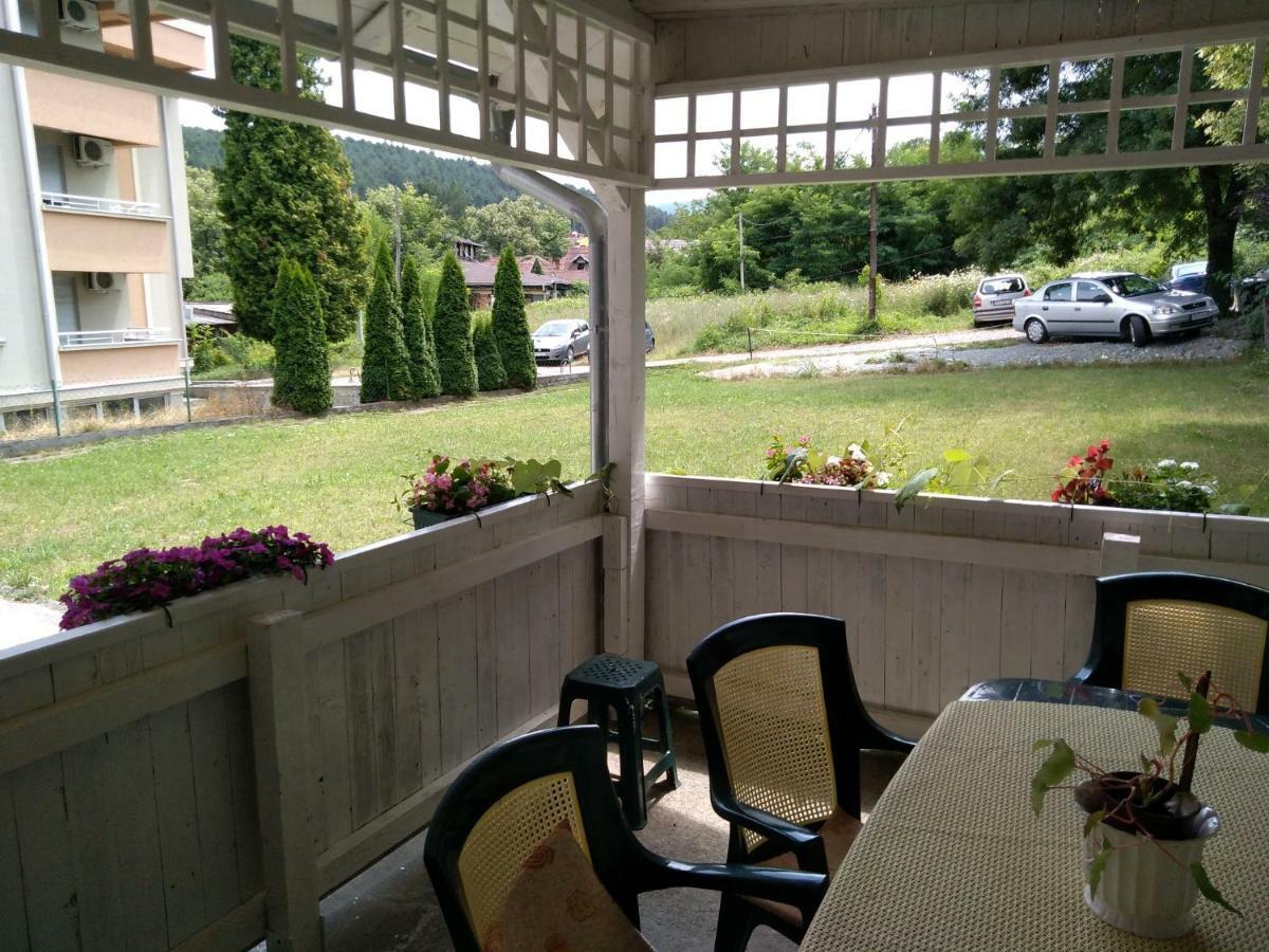 Kuca Jeka Hotell Vrnjačka Banja Exteriör bild